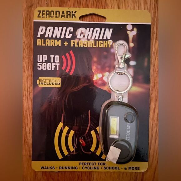 🆕 Panic Chain - Alarm and Flashlight Keychain Color = black - Picture 1 of 2